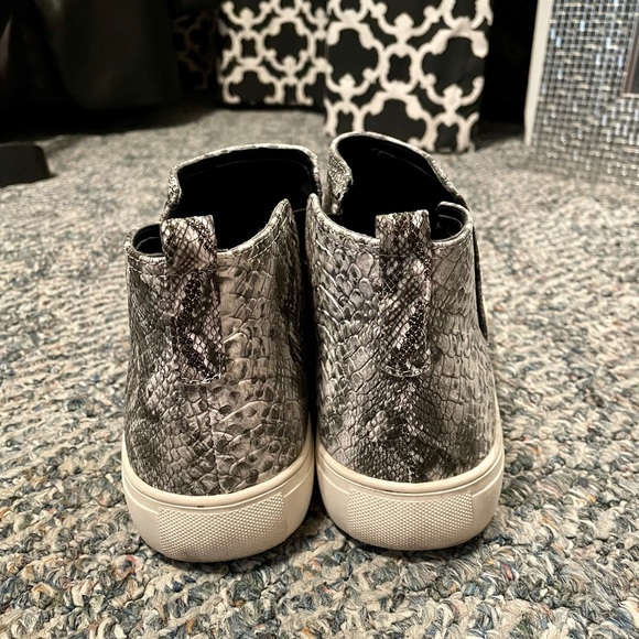 Matisse snakeskin sneakers - Picture 3 of 5
